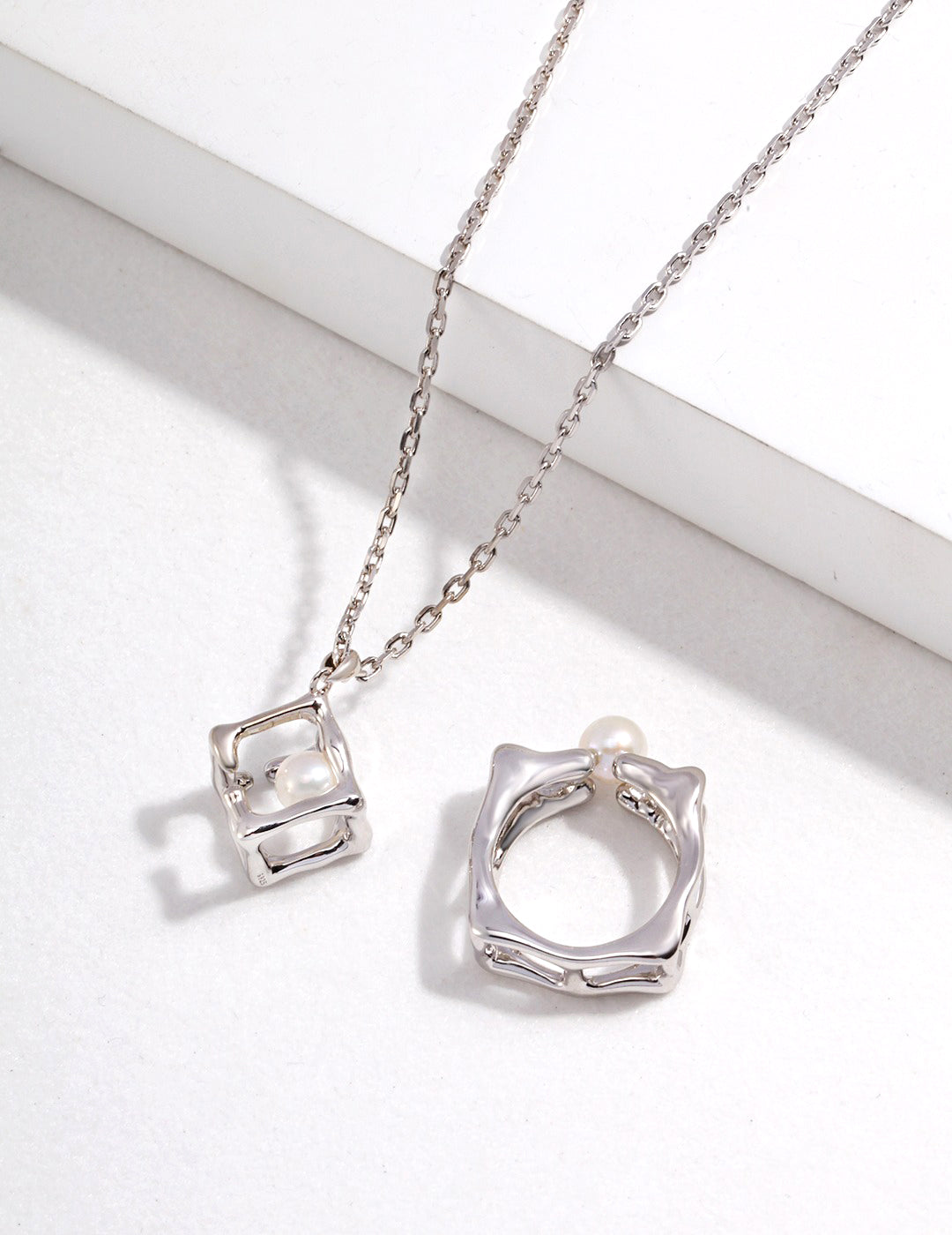 Sculpted 3D Silver Duo Set