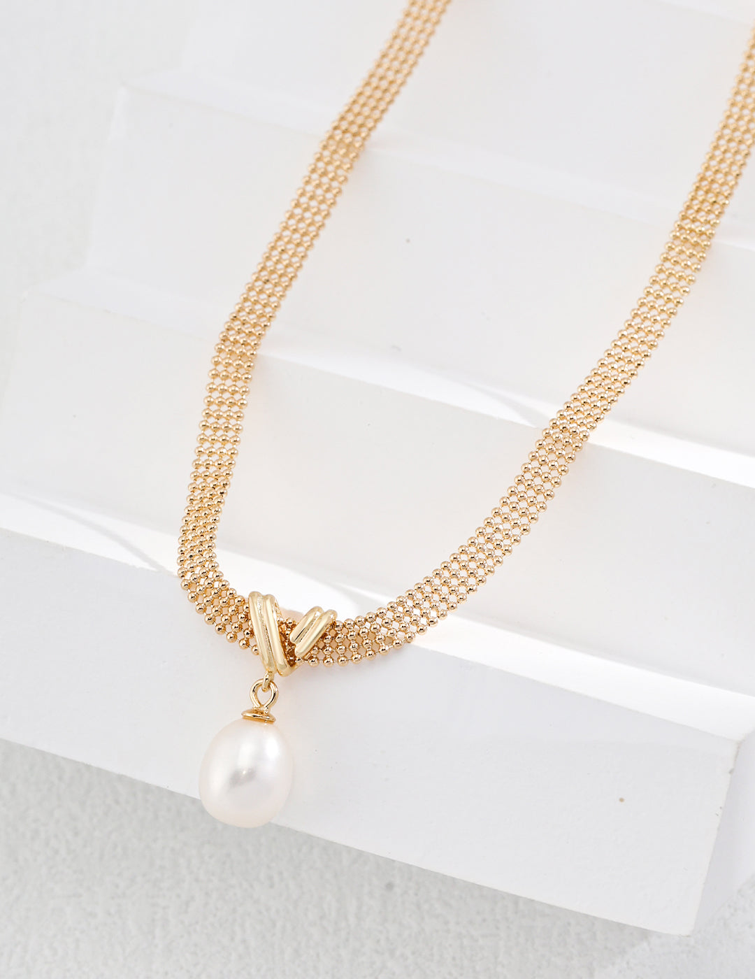 Golden Lace Pearl Necklace